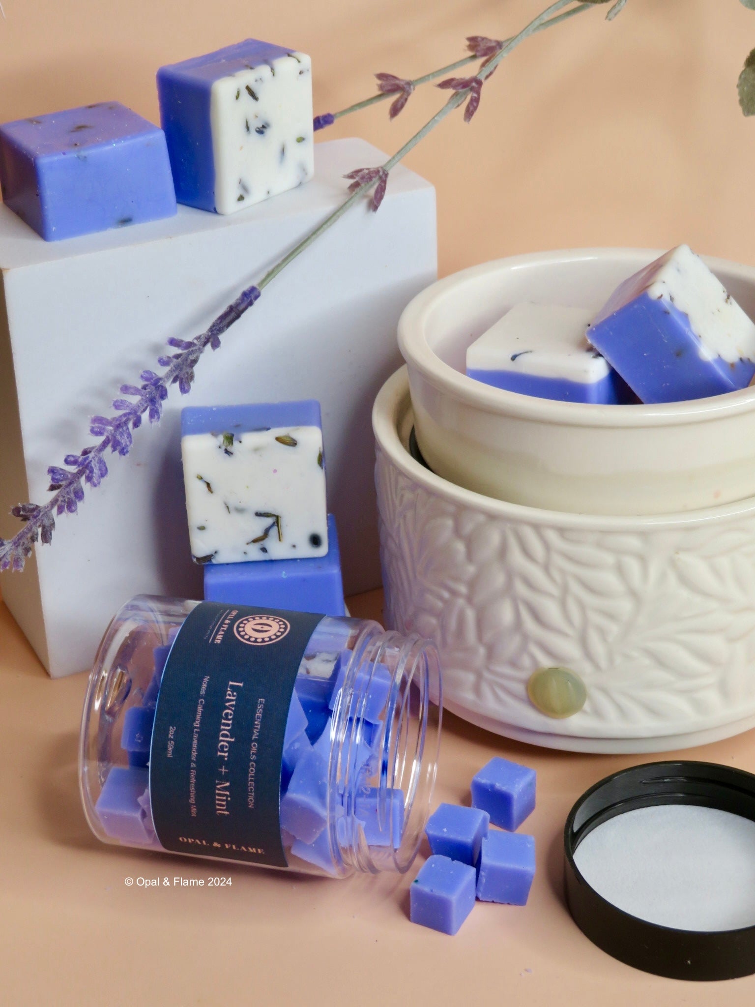 Lavender + Mint : Essential Oils Scented Collection - Opal & Flame